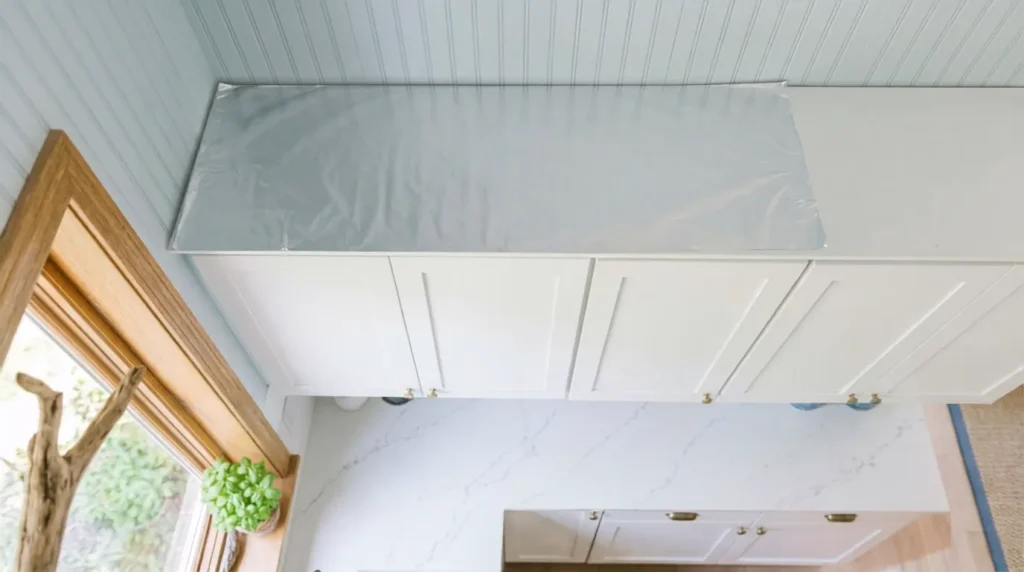Cabinet Top Liner for Easy Cleaning
